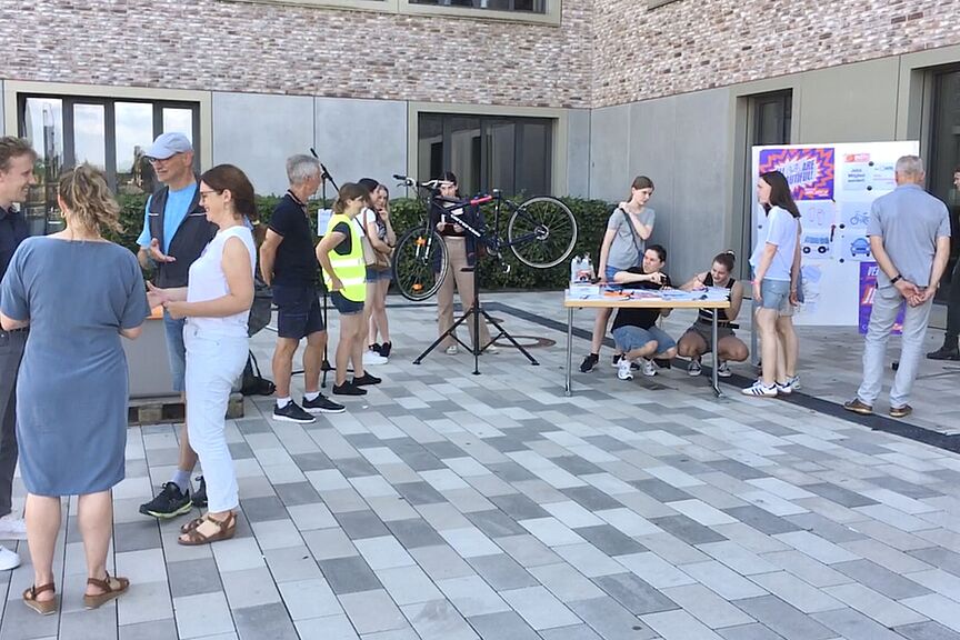 Interessietre am Stand ADFCStand